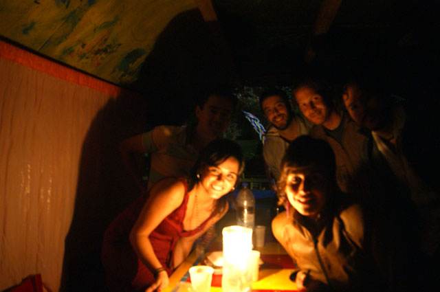 14 Paseo nocturno con amigos por Xochimilco