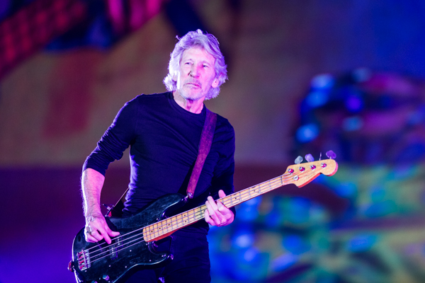 roger-waters-3