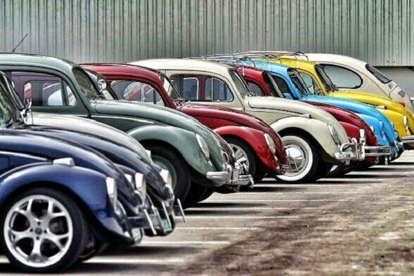 Revive la nostalgia con el Retro Bazar Volkswagen, si te gusta la onda vintage, seguramente también te gustan los vochitos y en consecuencia este evento. 