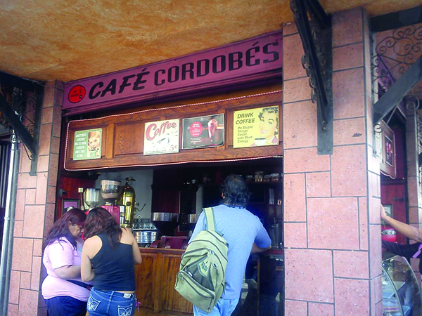 El Café Cordobés, ubicado en el Centro, tiene café de molienda para todos los gustos