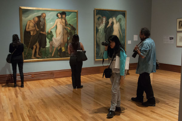 MÉXICO, D.F., 11NOVIEMBRE2015.- Recorrido para medios en la nueva exposición que alberga el Museo Nacional de Arte titulada “Los Modernos”, la cual exhibe pinturas del arte moderno europeo y el mexicano durante la primera mitad del siglo XX, y durará hasta el 3 de abril de 2016. Entre los artistas destacados en la muestra se encuentran Pablo Picasso, George Braque, Henri Matisse y Francis Bacon.
FOTO: DIEGO SIMÓN SÁNCHEZ /CUARTOSCURO.COM