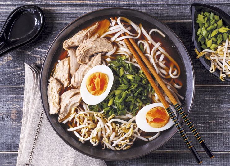 Delicioso Ramen Naruto Comida Asiática Calle Culinaria PNG