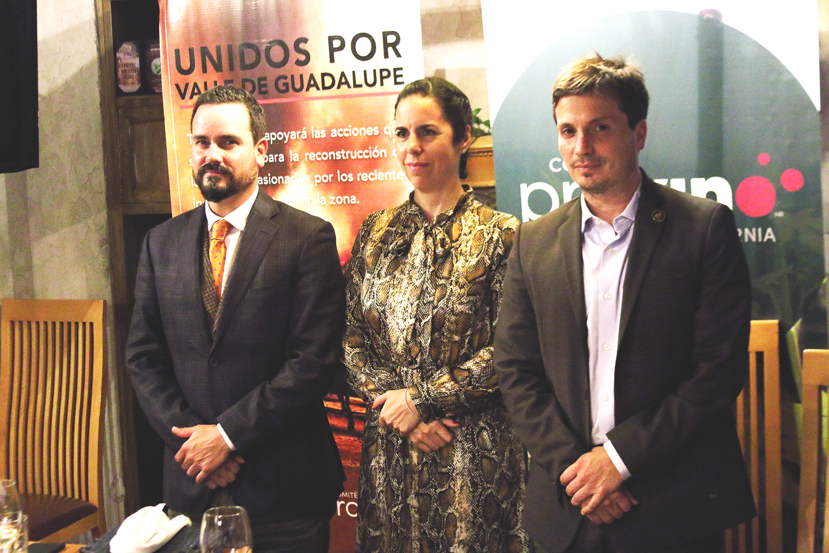 Hans Backhoff, Presidente del Consejo Mexicano Vitivinícola; Valentina Ortiz Monasterios, directora de Nación de Vinos, y Fernando Pérez Castro; Presidente de ProVino BC.