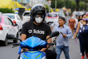 Más de 2 mil motociclistas infraccionados en Cdmx