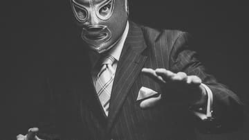 El Hijo del Santo, el enmascarado de Plata, por Aarón Borrás