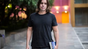 Entrevista con Dross, el youtuber con más de 10 millones de seguidores