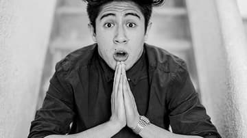 Daniel Sosa nos da la receta para dejar de ser Godínez y triunfar en el stand up. Foto, Lulú Urdapilleta