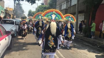 Tamara de Anda escribe hoy sobre una representación de la batalla del 5 de mayo en la CDMX