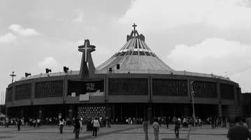 La Basílica de Guadalupe tiene una leyenda que es protagonizada por una mujer fantasma.