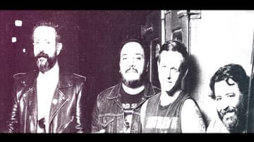 Molotov: Días de peda y de cruda