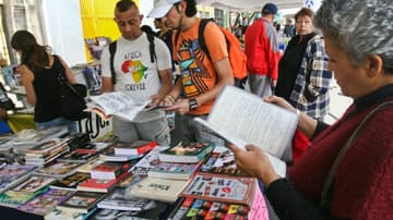 Tianguis de libros.