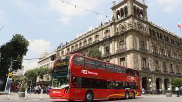 dos pisos, metrobús y sustentable