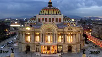 La Ciudad de los palacios