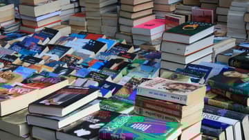La Librería El Barco de Papel tendrá un evento imperdible donde podrás comprar libros con grandes descuentos.