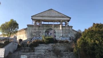 Acrópolis Ciudad Comercial