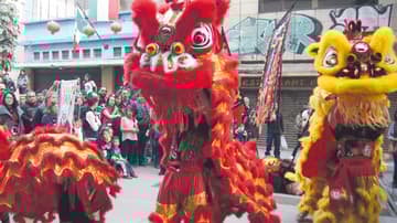 Danza del dragón y del león