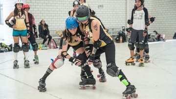equipo femenil de roller derby